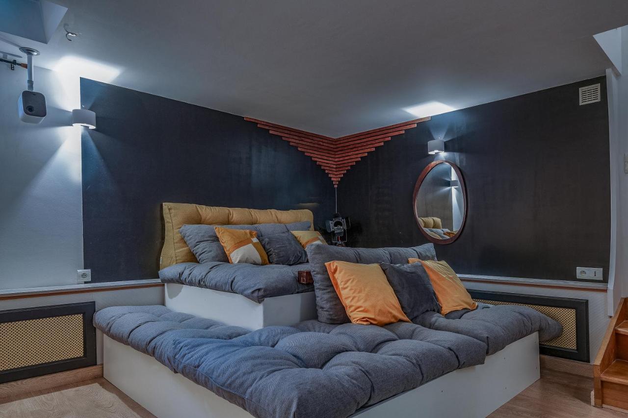L'Evasion - Sauna Jacuzzi Cinema Tours Bagian luar foto